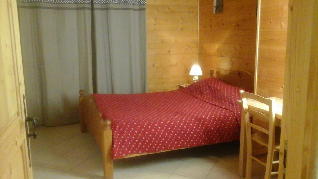 Chambre D'Hote La Petite Bergerie Ла-Шапель-д'Абонданс Екстер'єр фото